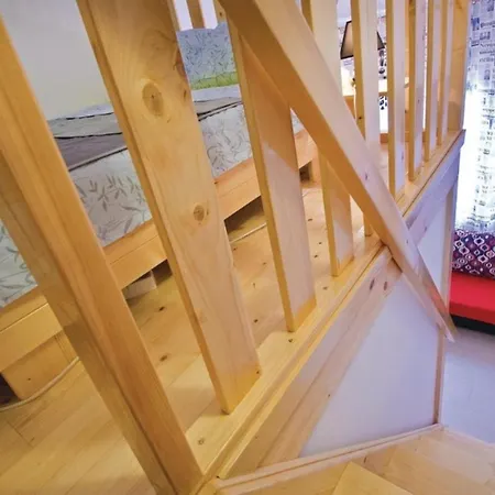 Svjetlana * Пула